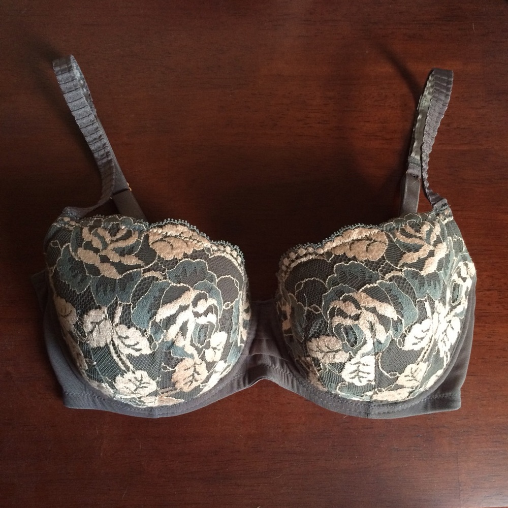 NWOT Valery lace demi bra